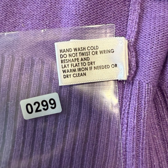 White+Warren Women’s Cashmere/Silk Button Pockets Purple Cardigan Pullover Sz S - Picture 7 of 7